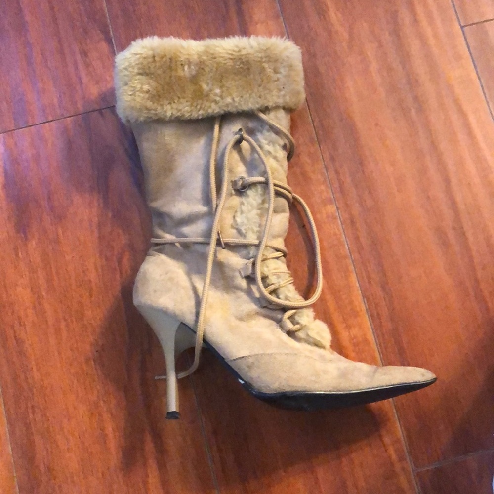 High heel boots